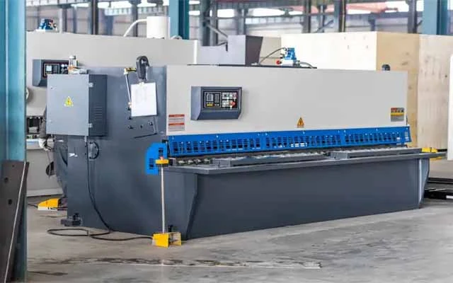 Co powinienem wziąć pod uwagę przy zakupie ścinania hydraulicznego?
